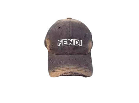 Шапка FENDI